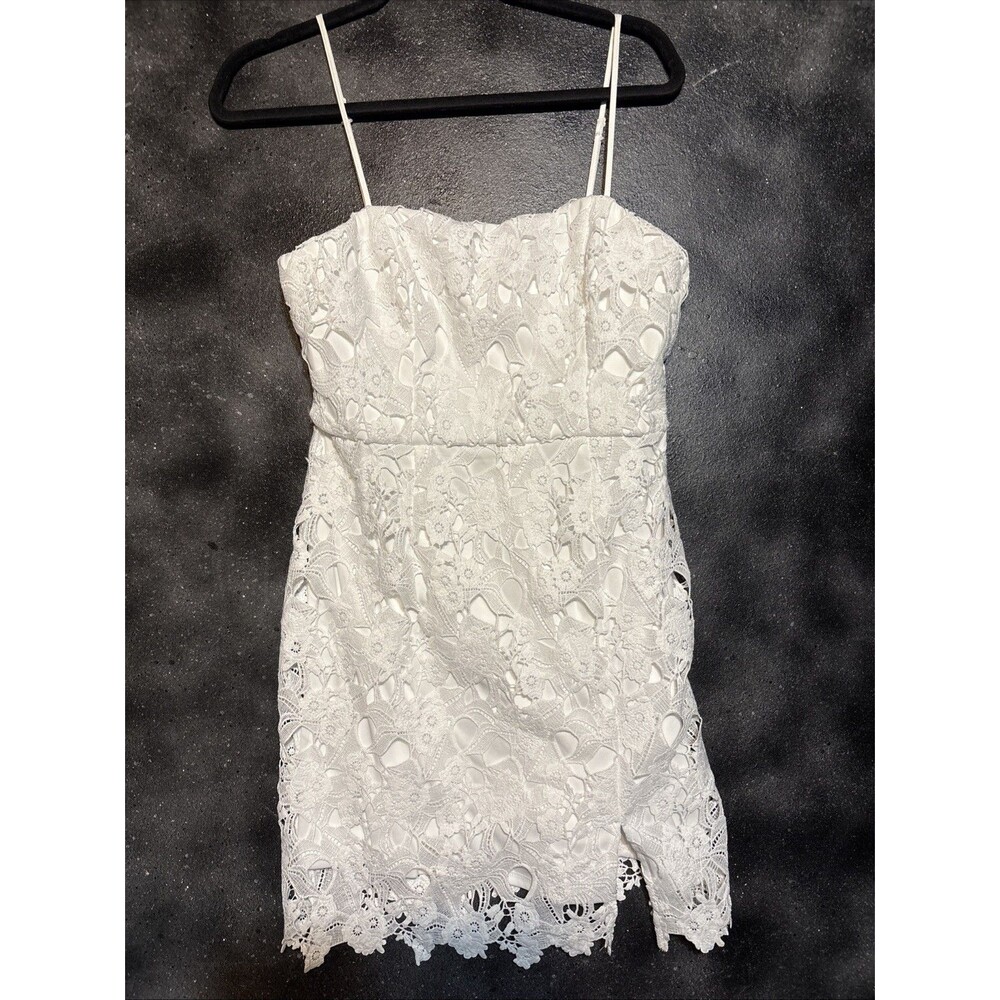 Francesca’s White Lace Overlay Dress  Size M NWT Summer Beach Wedding Party